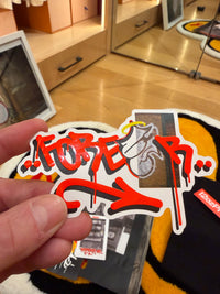 “VE foreVEr Bowery 95” (2025)